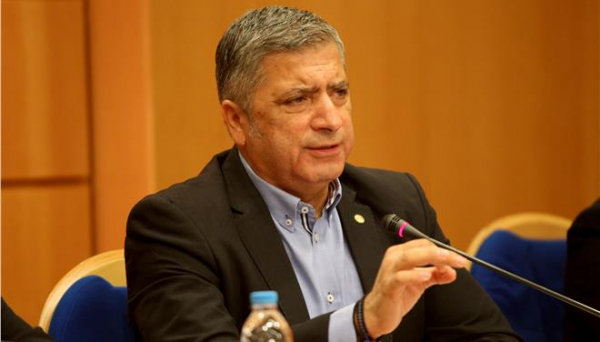 Περιφέρεια Αττικής: 37 εκατ. ευρώ για φώτα led στις περιοχές αρμοδιότητάς της