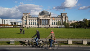 60,4 εκατομμύρια Γερμανοί στις κάλπες για τις εκλογές