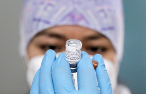 Η G7 θα προσφέρει 1 δισ. δόσεις εμβολίων κατά της πανδημίας του κορονοϊού