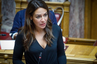 Δ. Μιχαηλίδου: Η κυβέρνηση στηρίζει και ενισχύει τις ευάλωτες ομάδες