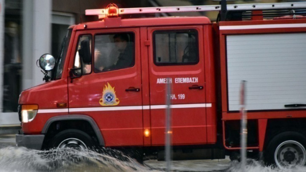 Νεκρή ηλικιωμένη στο Αιγάλεω από φωτιά στο σπίτι της