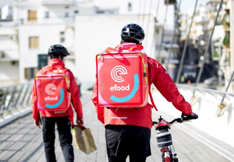 E - food: Συμπλήρωσε 10 χρόνια Youtuber