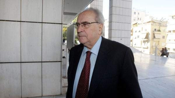 Στο Νοσοκομείο Σωτηρία νοσηλεύεται ο Νίκος Κωνσταντόπουλος