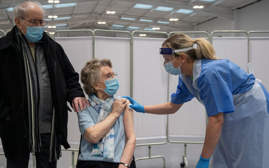 Bέλγιο: Το 40,3% του ενήλικου πληθυσμού έχει λάβει την πρώτη δόση του εμβολίου και το 12,2% τη δεύτερη