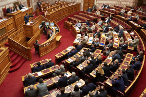 Βουλή: Παραδόθηκε στον Κ. Τασούλα η Ετήσια Έκθεση Πεπραγμένων της Επιτροπής Ανταγωνισμού