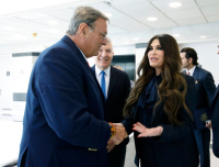 Στην ΕΟΕ η Πρέσβης των ΗΠΑ στην Ελλάδα, Κίμπερλι Γκιλφόιλ