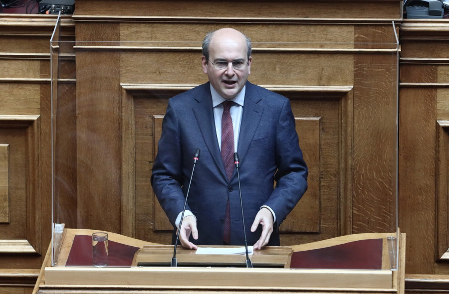 Χατζηδάκης: Νέα δικαιώματα, νέες δουλειές, αποτελεσματικοί έλεγχοι