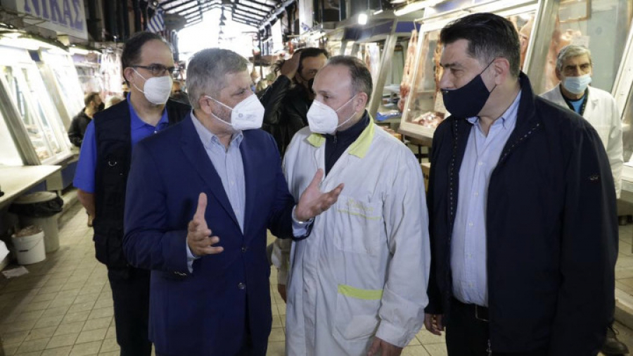 Στη Βαρβάκειο ο Γ. Πατούλης: Εντατικοί έλεγχοι από τους ελεγκτικούς μηχανισμούς της Περιφέρειας