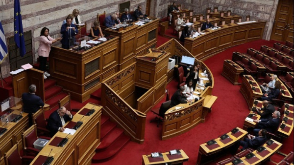 Βουλή: Το απόγευμα η ονομαστική ψηφοφορία για το φορολογικό νομοσχέδιο