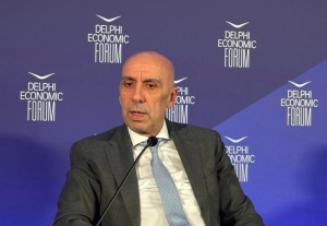 Πρόεδρος του ΕΒΕΑ, κ. Γιάννης Μπρατάκος,