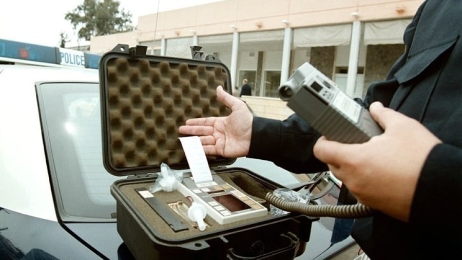 Εκτεταμένοι έλεγχοι αλκοτέστ στην Αττικη - τα πρόστιμα