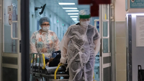 Ρωσία: Καταγράφηκαν 22.420 νέα κρούσματα και 798 θάνατοι