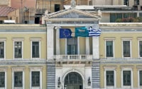 Εθνική Τράπεζα: Προβλέπει μείωση του χρέους (ως προς το ΑΕΠ) της Ελλάδας για το 2022