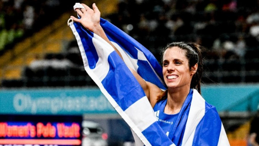 Στεφανίδη: «Επανεκκίνηση το ασημένιο»