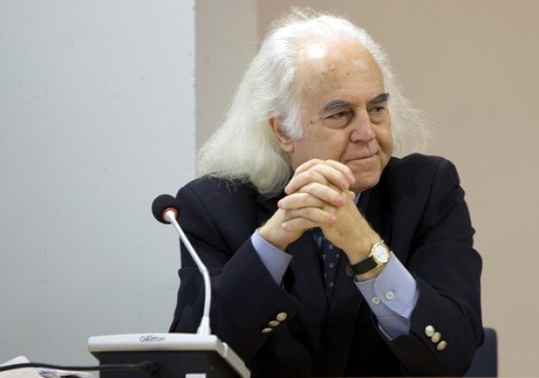 Απεβίωσε ο καθηγητής του ΕΚΠΑ Παναγιώτης Κοντός