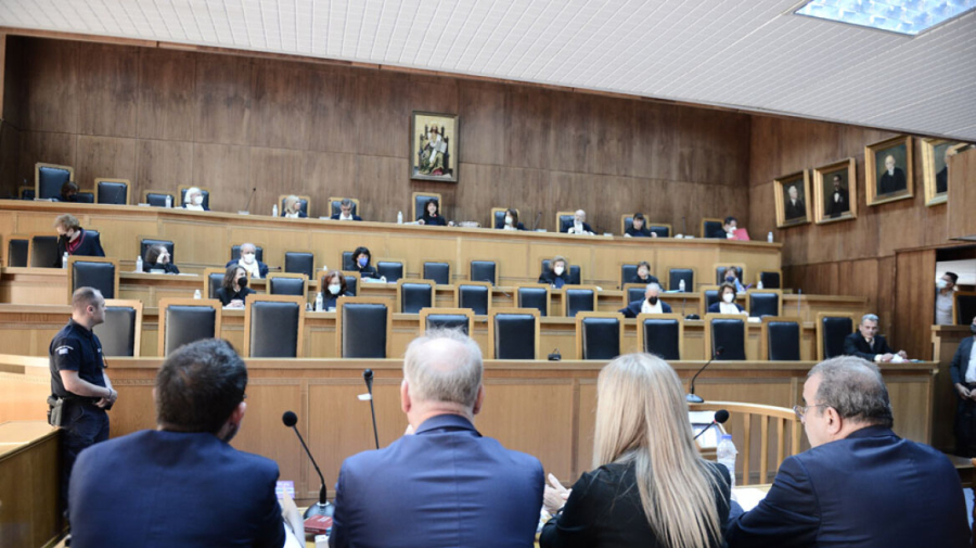 Ειδικό Δικαστήριο: Αρνήθηκαν τις κατηγορίες Παπαγγελόπουλος - Τουλουπάκη