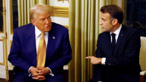 Στην Ουάσινγκτον ο Μακρόν - Θα παρουσιάσει στον Τραμπ «προτάσεις δράσης» για τη «ρωσική απειλή»