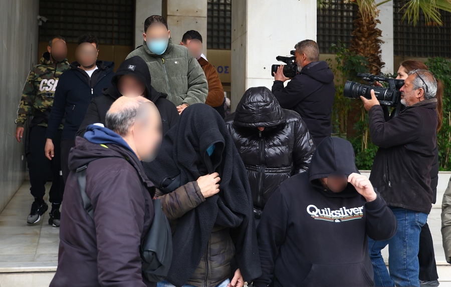 Εικονικές Εταιρείες: Ποινική δίωξη για βαριές κατηγορίες στα μέλη του κυκλώματος εξαπάτησης του ΕΦΚΑ