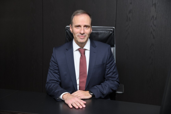 Γίαννης Μπούρας: Διευθύνων Σύμβουλος του ομίλου Σαράντη