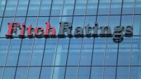 Fitch: Οι ελληνικές τράπεζες έχουν επαρκείς άμυνες, έναντι των αυξημένων κινδύνων