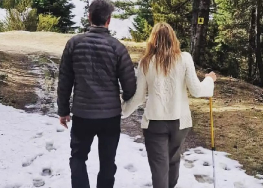 Κυριάκος - Μαρέβα, χέρι – χέρι στα χιόνια