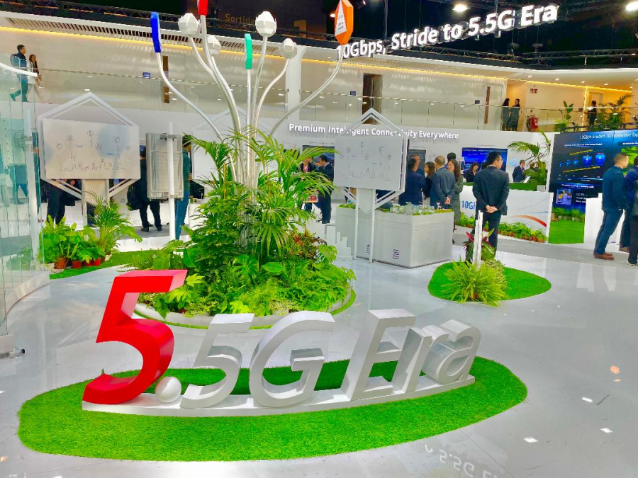 το περίπτερο της Huawei στο MWC