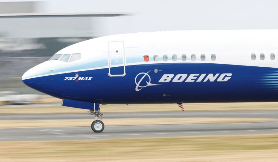 Boeing: Χαμηλότερα κατά 2 δισ. δολάρια τα έσοδα στο γ' τρίμηνο