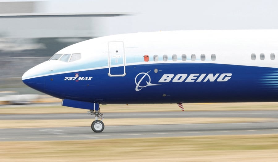 Boeing: Χαμηλότερα κατά 2 δισ. δολάρια τα έσοδα στο γ' τρίμηνο