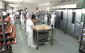 Υπεγράφη η ΣΣΕ για εργαζόμενους σε βιομηχανικές και βιοτεχνικές επιχειρήσεις ζαχαρωδών προϊόντων