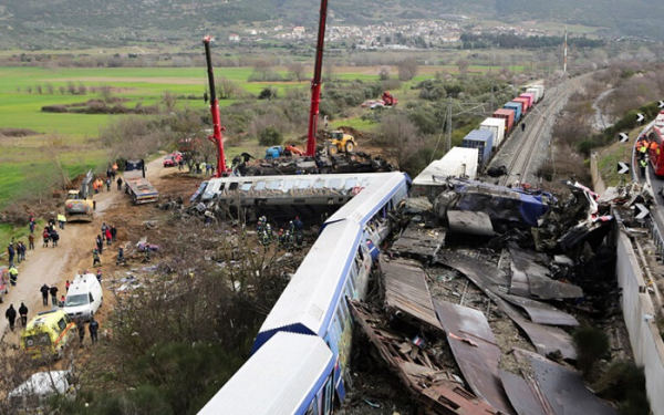 Ανακοινώθηκαν μέτρα στήριξης για τις οικογένειες των θυμάτων στα Τέμπη - Μεταξύ αυτών και ειδική σύνταξη