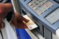 Πότε θα καταβληθούν οι συντάξεις Σεπτεμβρίου - Επιστροφές ποσών και αναδρομικά σε αποστράτους