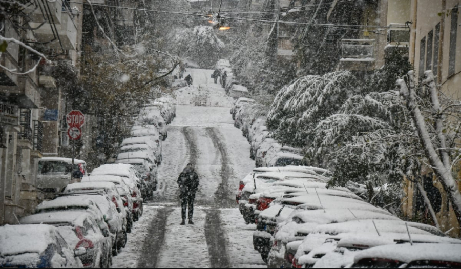 Κακοκαιρία Μπάρμπαρα: Ποιες περιοχές θα &quot;χτυπήσει&quot; σήμερα - Χιόνια έως μεσημέρι