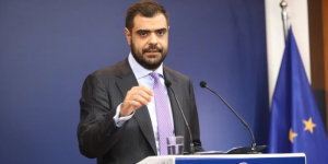 Μαρινάκης: Άμεσα οι αποζημιώσεις στους πυρόπληκτους - Αύριο σύσκεψη στο Μαξίμου υπό τον πρωθυπουργό