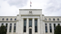 Διχασμός στη Fed για την αύξηση των επιτοκίων