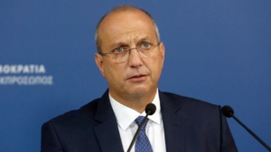 Οικονόμου: Αύξηση και διεύρυνση του επιδόματος θέρμανσης – Στο τραπέζι φθηνές μετακινήσεις (vid)