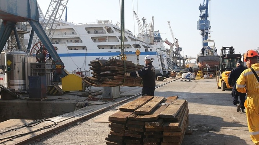 Σε πλήρη εξέλιξη οι ναυπηγήσεις νέων ρυμουλκών στα ναυπηγεία Ελευσίνας