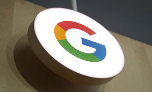 Η ευρωπαϊκή δικαιοσύνη επιβεβαίωσε πρόστιμο 2,4 δισ. ευρώ που έχει επιβληθεί στην Google