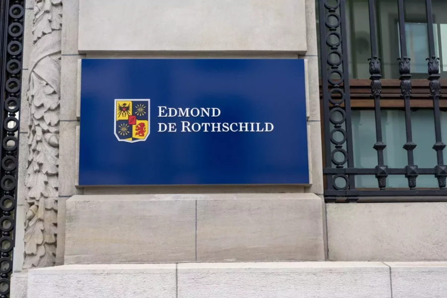 Γαλλία: Έρευνα στην τράπεζα Edmond de Rothschild στο πλαίσιο της υπόθεσης Επστάιν