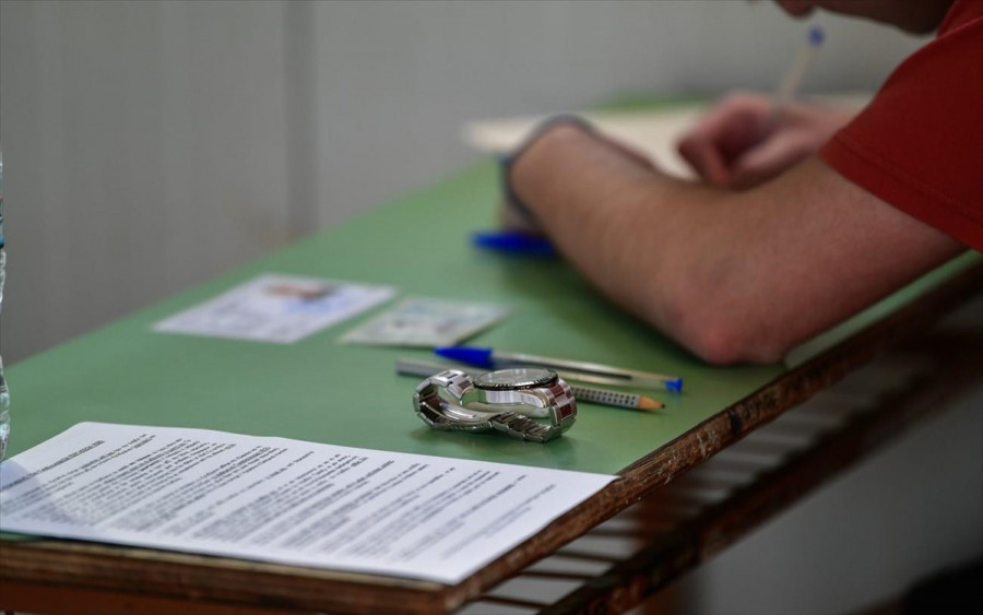 Πρεμιέρα Πανελλαδικών αύριο - Οι αλλαγές που ισχύουν από φέτος