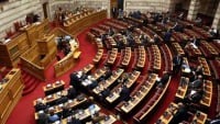 Βουλή: Ψηφίστηκε το νομοσχέδιο για τον ΕΦΚΑ - «Ναι» από ΝΔ και ανεξάρτητο βουλευτή Κ. Μπογδάνο