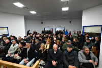 Δίκη Τεμπών: Ζητήματα χωρητικότητας της αίθουσας - Διαμαρτυρία σε εξέλιξη