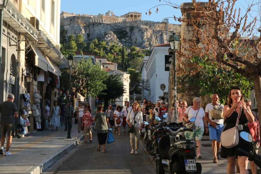 ΤτΕ: Πλεόνασμα 20,28 δισ. ευρώ στο ταξιδιωτικό ισοζύγιο το 2025
