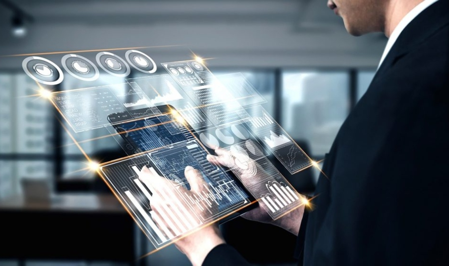 ΕΥ: Από τον χώρο της τεχνολογίας 1 στις 4 ξένες επενδύσεις στην Ελλάδα