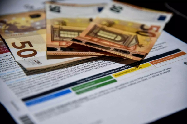 Αυτά είναι τα 10 φθηνότερα τιμολόγια ρεύματος για τον Ιανουάριο