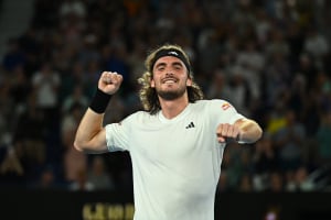 Στους οκτώ ο Στέφανος Τσιτσιπάς μετά από μάχη τεσσάρων ορών στο Australian Open