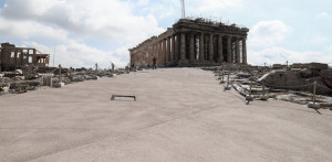 ΥΠΠΟ: Fake news τα περί αναγραφής του ονόματος της υπουργού στην Ακρόπολη