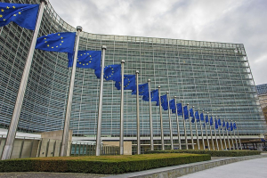 ΕΕ: Εγκαινιάζει την εκστρατεία «CharactHer» για την ενδυνάμωση των κλάδων του κινηματογράφου και των MME