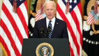 ΗΠΑ: Ο Μπάιντεν αρνήθηκε ότι επιδιώκει ανατροπή του Πούτιν