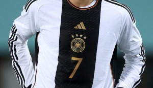 Η Γερμανική Ομοσπονδία Ποδοσφαίρου αντικατέστησε την Adidas μετά απο 77 χρόνια