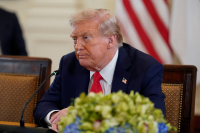 ΟΗΕ: 25 χώρες αναστέλλουν τις ταχυδρομικές υπηρεσίες προς τις ΗΠΑ λόγω των δασμών